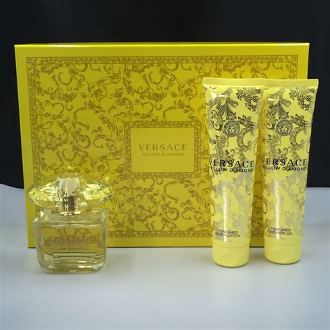 Versace gift set yellow diamond